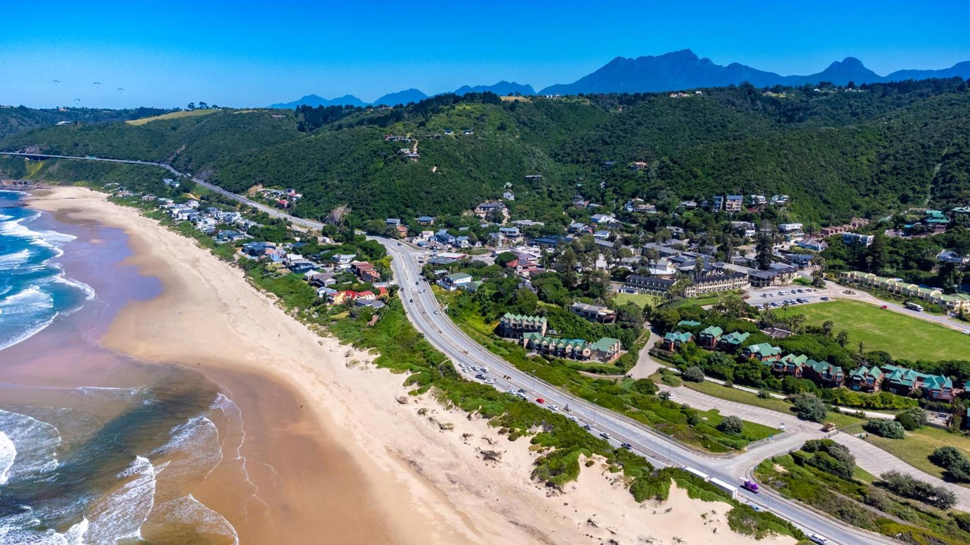 In The Centre Of - 250m From - Sleeps 6 Casa de Férias Wilderness